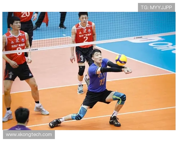 南京排球队与上海排球队赛后复盘分析及状态对比探讨